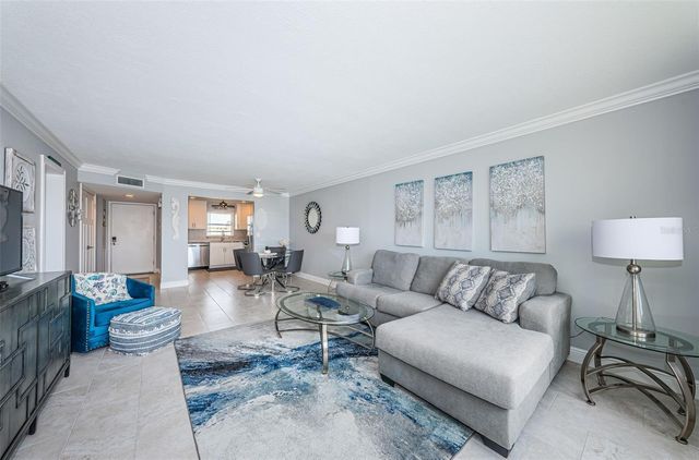 4775 COVE CIRCLE 904, St Petersburg, FL 33708