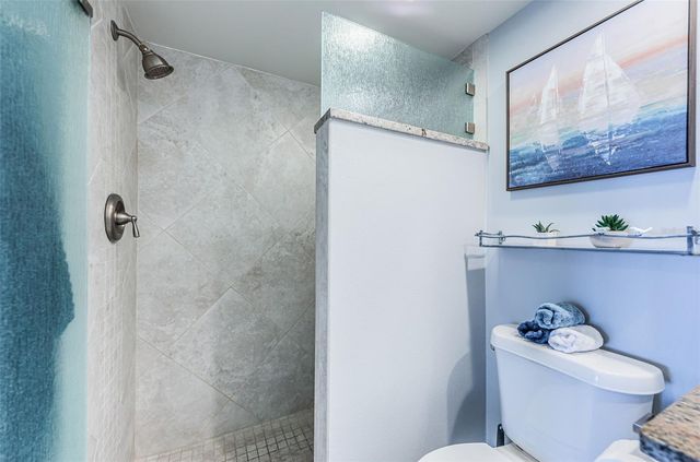 4775 COVE CIRCLE 904, St Petersburg, FL 33708