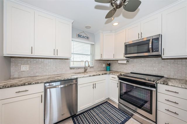 4775 COVE CIRCLE 904, St Petersburg, FL 33708