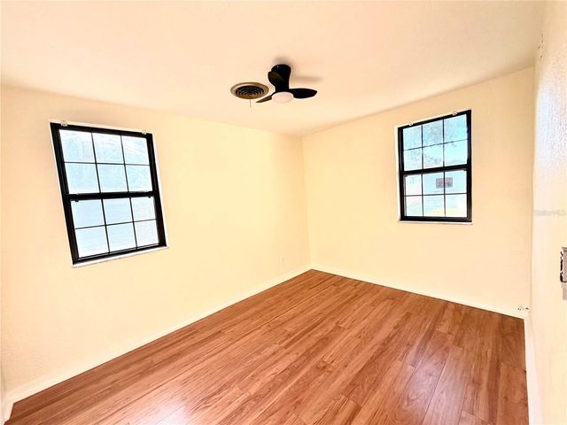 916 W ORIENT STREET, Tampa, FL 33603