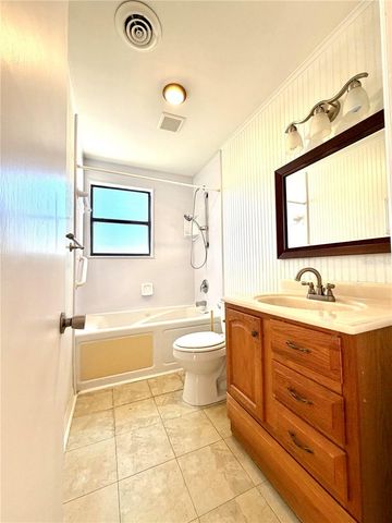 916 W ORIENT STREET, Tampa, FL 33603