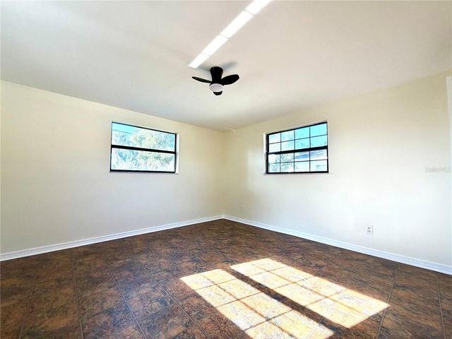 916 W ORIENT STREET, Tampa, FL 33603