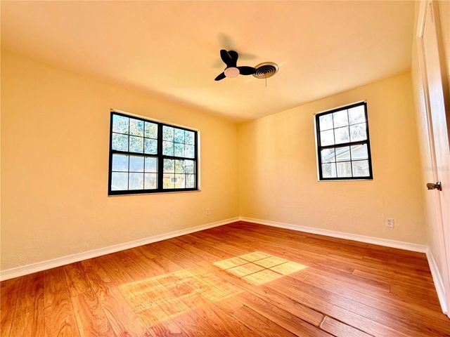 916 W ORIENT STREET, Tampa, FL 33603