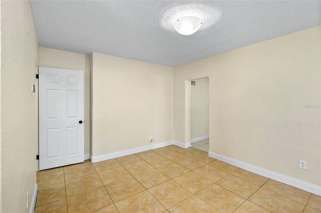 800 W CANTON AVENUE, Winter Park, FL 32789