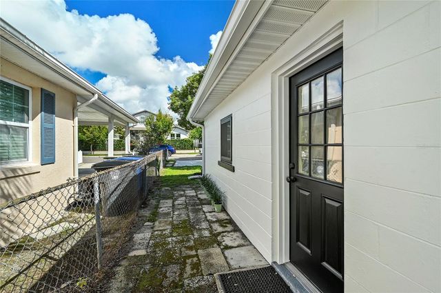 800 W CANTON AVENUE, Winter Park, FL 32789