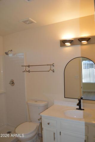 8435 W CAMPBELL Avenue, Phoenix, AZ 85037