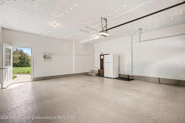 3240 Dietz Road, Williamston, MI 48895