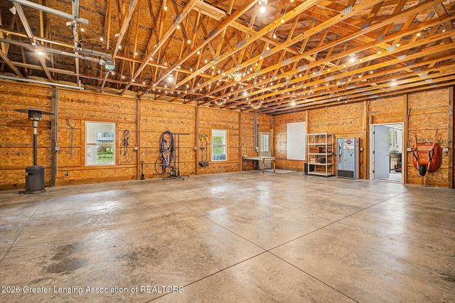 3240 Dietz Road, Williamston, MI 48895