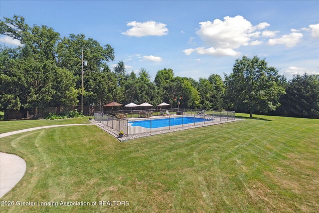 3240 Dietz Road, Williamston, MI 48895
