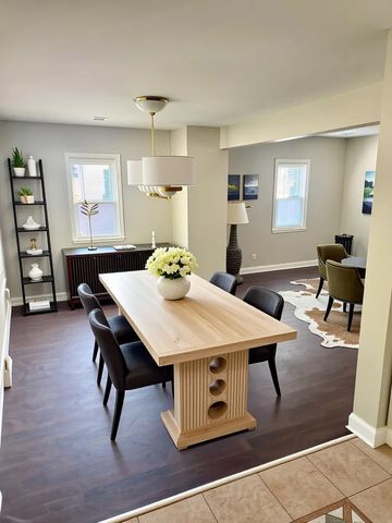 14503 WAVERLY Avenue, Midlothian, IL 60445