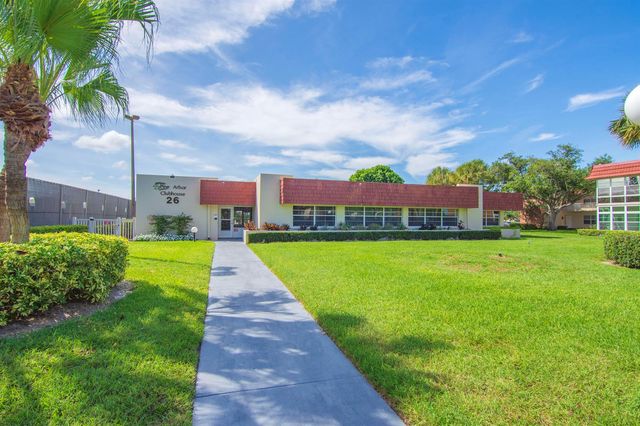 16 Vista Palm Lane 106, Vero Beach, FL 32962