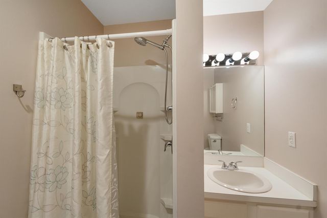 16 Vista Palm Lane 106, Vero Beach, FL 32962