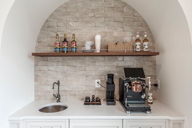 197E Bugg Hollow Rd, Gallatin, TN 37066