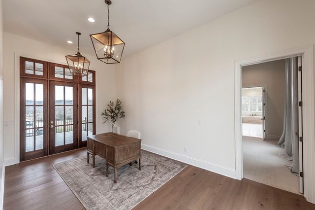 197E Bugg Hollow Rd, Gallatin, TN 37066