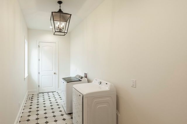 197E Bugg Hollow Rd, Gallatin, TN 37066