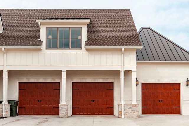 197E Bugg Hollow Rd, Gallatin, TN 37066