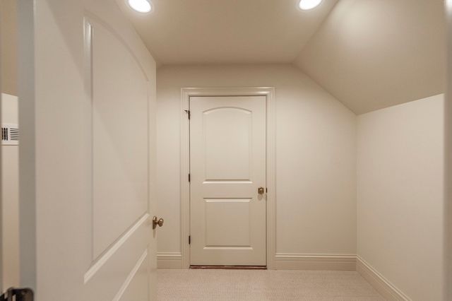 197E Bugg Hollow Rd, Gallatin, TN 37066