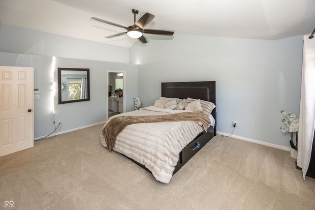 5889 Pebblestream Drive, Carmel, IN 46033