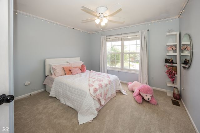 5889 Pebblestream Drive, Carmel, IN 46033