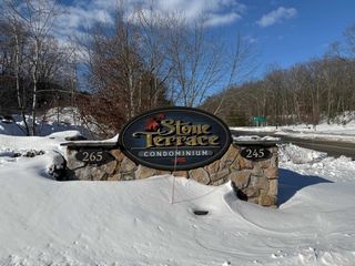 265 Edward J Roy Drive # 210, Manchester, NH 03104