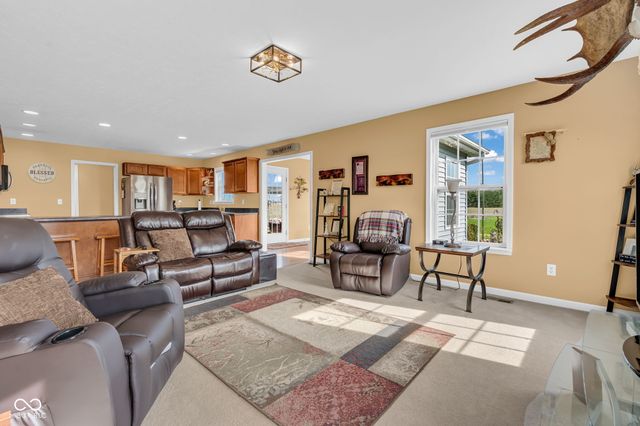 13053 N River Grove Drive, Columbus, IN 47203