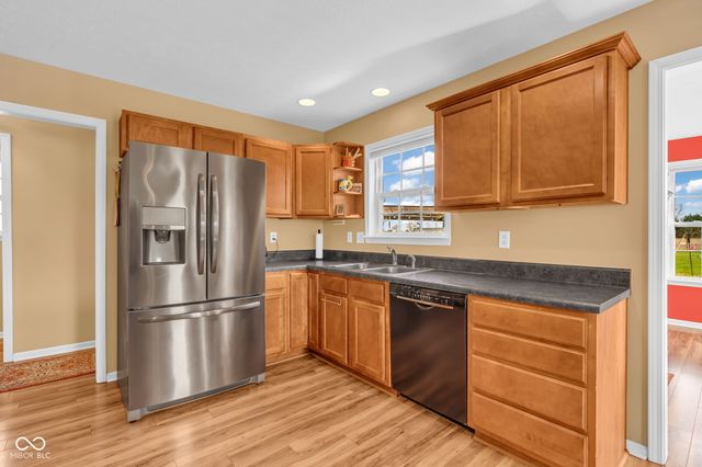 13053 N River Grove Drive, Columbus, IN 47203