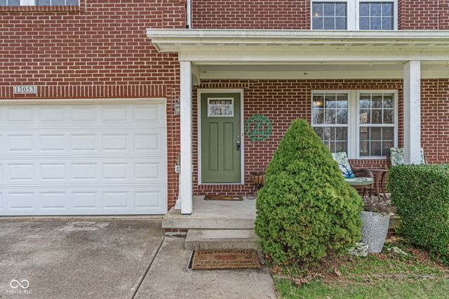13053 N River Grove Drive, Columbus, IN 47203