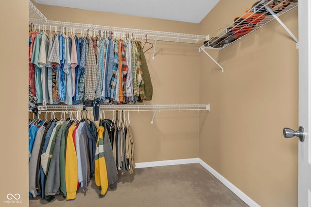 13053 N River Grove Drive, Columbus, IN 47203