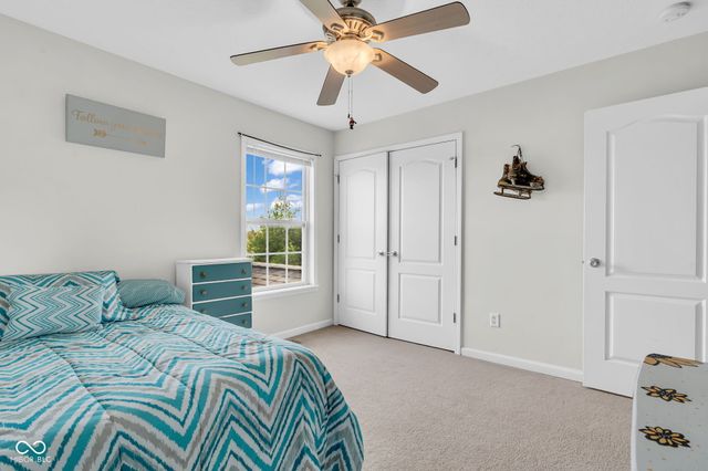 13053 N River Grove Drive, Columbus, IN 47203