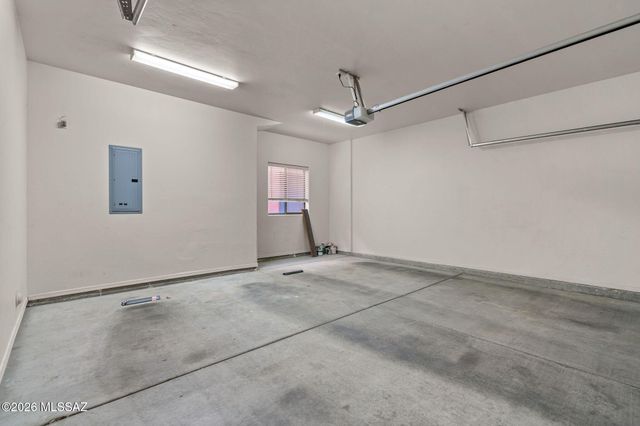 8647 E Placita De Las Tarascas, Tucson, AZ 85710