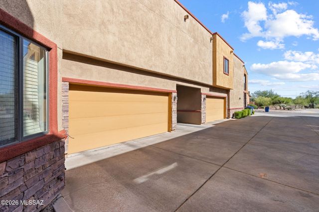8647 E Placita De Las Tarascas, Tucson, AZ 85710