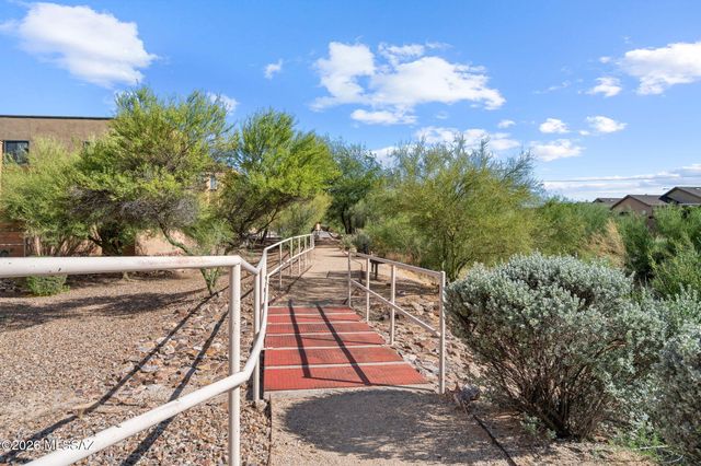 8647 E Placita De Las Tarascas, Tucson, AZ 85710