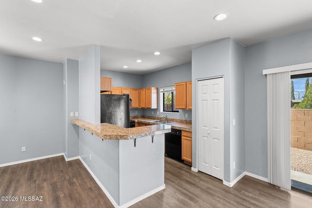 8647 E Placita De Las Tarascas, Tucson, AZ 85710