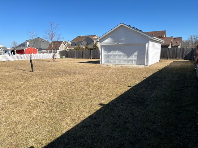 315 Coaler Drive, Coal City, IL 60416