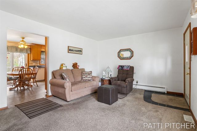 15500 Pine Street, Grand Haven, MI 49417