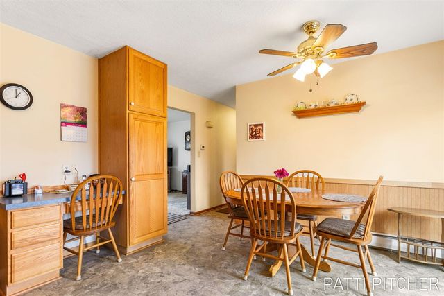 15500 Pine Street, Grand Haven, MI 49417