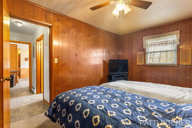 15500 Pine Street, Grand Haven, MI 49417