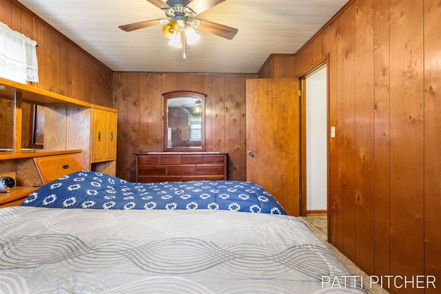 15500 Pine Street, Grand Haven, MI 49417