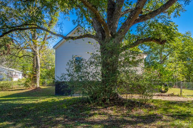 911 N Chattanooga Street, Lafayette, GA 30728