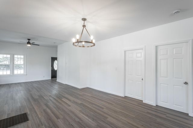 911 N Chattanooga Street, Lafayette, GA 30728