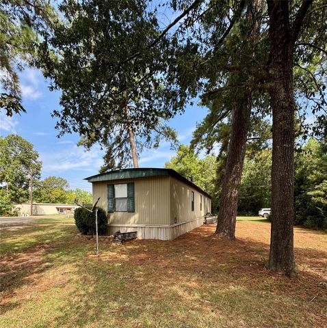 1733 Farm To Market 3277, Livingston, TX 77351