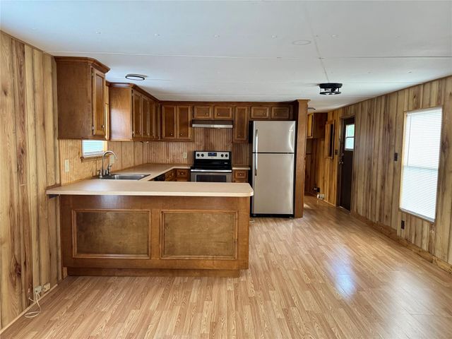 1733 Farm To Market 3277, Livingston, TX 77351