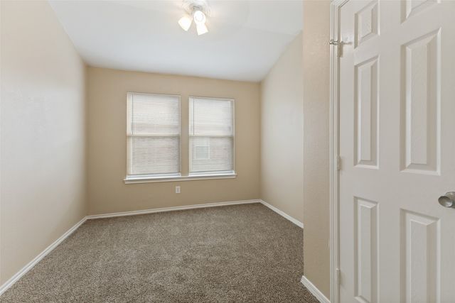 946 Hannah Way, Dallas, TX 75253