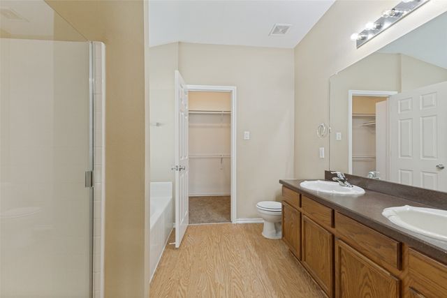 946 Hannah Way, Dallas, TX 75253