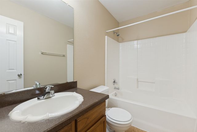 946 Hannah Way, Dallas, TX 75253