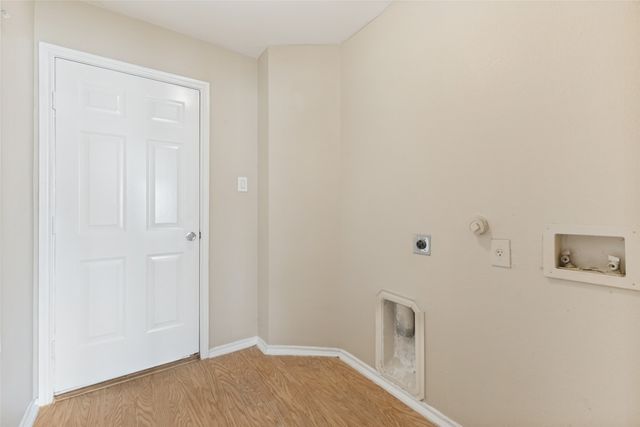 946 Hannah Way, Dallas, TX 75253