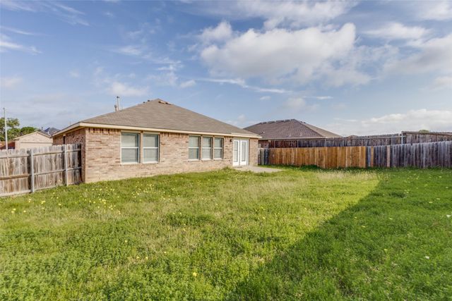 946 Hannah Way, Dallas, TX 75253