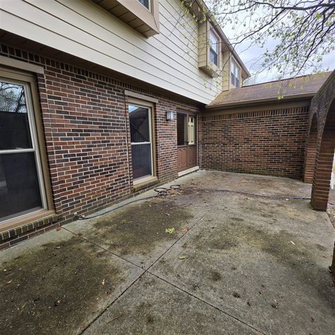 30129 Deer Run, Farmington Hills, MI 48331