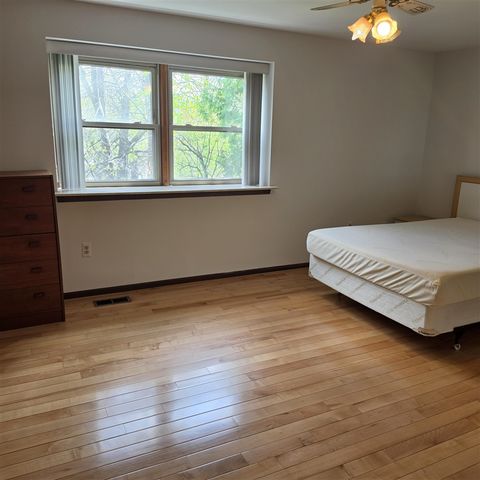 30129 Deer Run, Farmington Hills, MI 48331