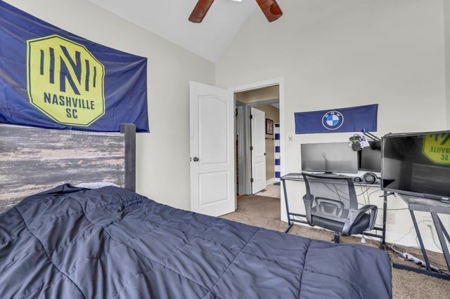 853 Samantha Ln, Clarksville, TN 37040